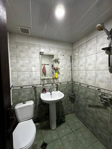 Köhnə tikili: Bakı, Bakıxanov qəs., 3 otaqlı, Köhnə tikili, 80 kv. m — 11