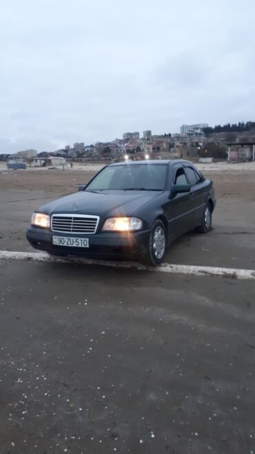 maşın mercedes: Mercedes-Benz C 250: 2.5 l | 1994 il Sedan