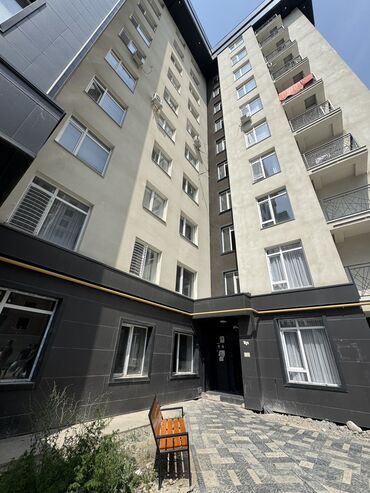 снять квартиру в частном секторе: 3 бөлмө, 105 кв. м, Элитка, 4 кабат, ПСО (өзү оңдоп түзөтүп бүтүү үчүн)