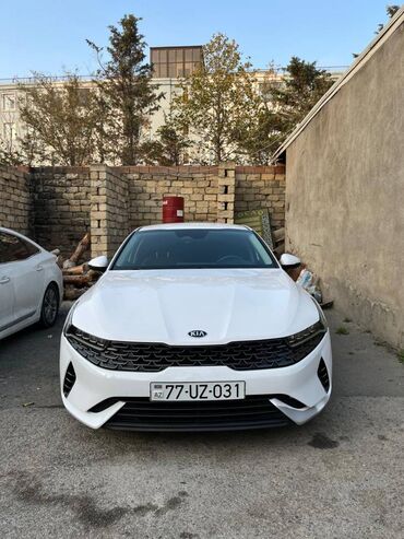 Kia: Kia K5: 1.6 l | 2021 il Sedan — 1