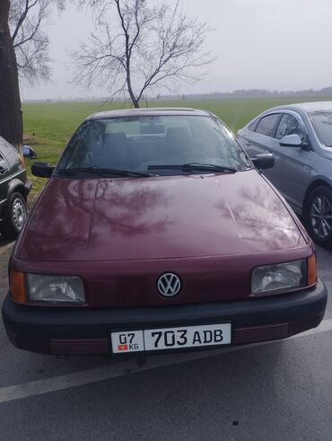 Volkswagen: Volkswagen Passat: 1992 г., 1.8 л, Автомат, Бензин, Седан