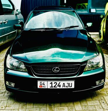 прадаю лексус: Lexus IS: 2001 г., 2 л, Автомат, Бензин, Седан