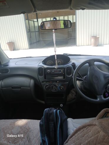 corolla runx: Toyota Funcargo: 1999 г., 1.3 л, Автомат, Бензин