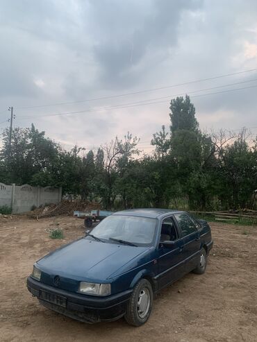 авто в бишкеке: Volkswagen Passat: 1990 г., 1.8 л, Механика, Бензин, Седан