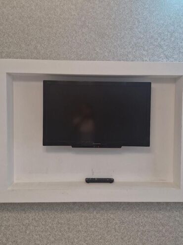 panasonic viera: Televizor Panasonic Led 82"