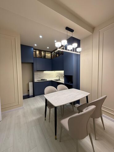 квартира с панорамными окнами: 2 комнаты, 63 м², Элитка, 13 этаж, Дизайнерский ремонт