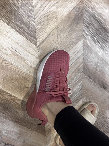 Кроссовки и спортивная обувь: Кроссовки, 38.5, Puma, Б/у, Самовывоз