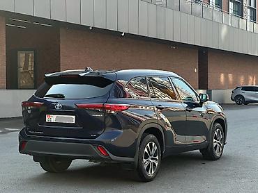 тайота и: Toyota Highlander: 2020 г., 2.5 л, Автомат, Гибрид, Внедорожник — 2
