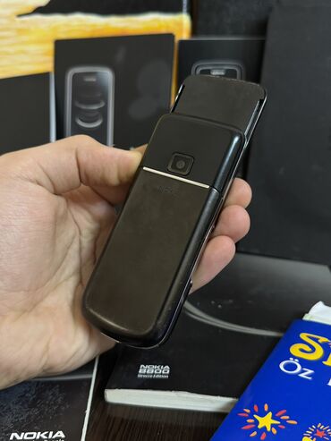 Nokia: Nokia 8 Sirocco, < 2 GB Memory Capacity, rəng - Qara, Düyməli — 5