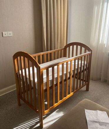 куплю раскладушку бу: Mothercare Bewik 200 azn tecili satilir yeniden ferglenmir usag demek