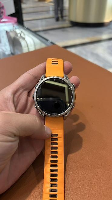 Garmin: Garmin fenix 8 
В комплекте зарядник 
В отличном состоянии 🤙🏻 — 1