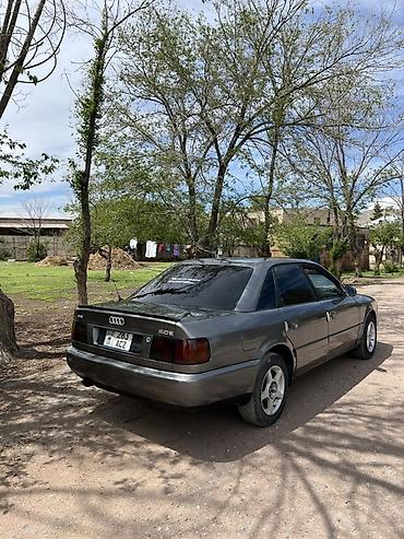 Audi: Audi A6: 1993 г. — 9
