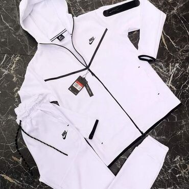 Kompleti: Cena 4400 dinara 
Decije 10 12 14 
Odrasle S M L XL XXL — 17