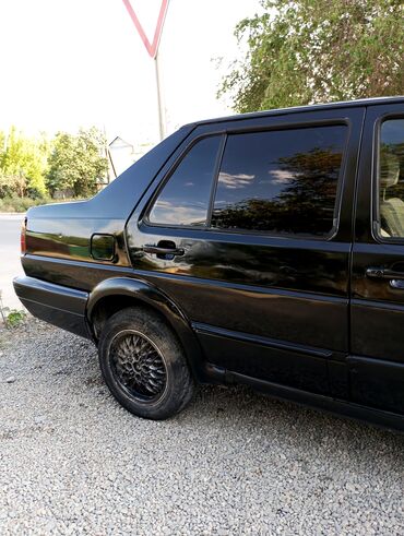 volkswagen vento машина: Volkswagen Jetta: 1991 г., 1.8 л, Механика, Бензин, Седан