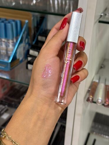 Çantalar: Qadın çanta dəsti - Dizayn: Şık və minimal xətlər; yumşaq formalar — 11