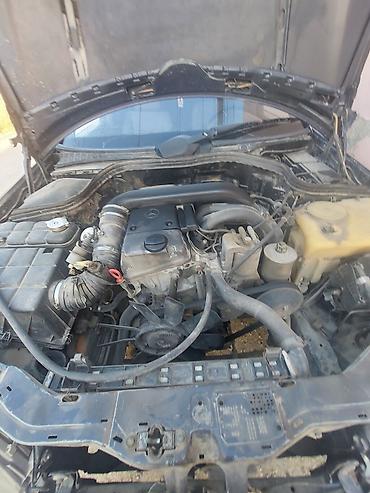 mersedes a klas: Mercedes-Benz C-Sinif sedan (W202), tünd mavi rəng. - Kuzov: 4 qapılı — 10