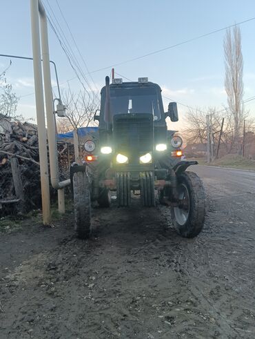 Сельхозтехника: Трактор BELARUS, мотор 5.5 л, Б/у