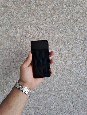 samsung r60: Samsung Galaxy A11, 32 ГБ, цвет - Красный, Кнопочный, Отпечаток пальца, Две SIM карты