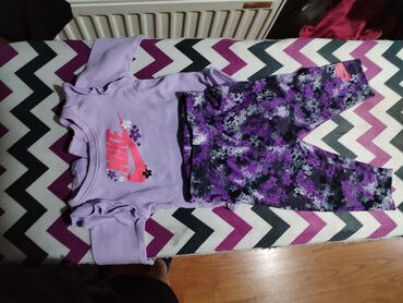 nike trenerke original: Nike, Komplet: Helanke, Bodi, 62-68 na lalafo.rs nike trenerke original: Nike, Komplet: Helanke, Bodi, 62-68