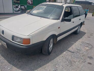 пассать: Volkswagen Passat: 1992 г., 2 л, Механика, Газ, Универсал