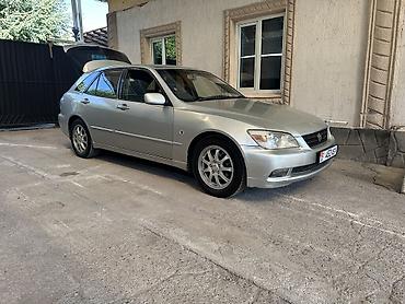 e klass: Toyota Altezza: 2002 г., Автомат, Бензин, Универсал — 1