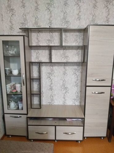 купить стеллажи для магазина бу: Сервант, Колдонулган, ЛДСП