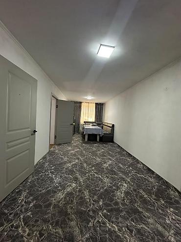 Үйлөр: 4 бөлмө, 180000 м², 5 соток, Бишкек, Кыймылсыз мүлк агенттиги — 3