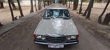 e6 3: Mercedes-Benz W123: 1985 г., 2 л, Механика, Бензин, Седан — 3