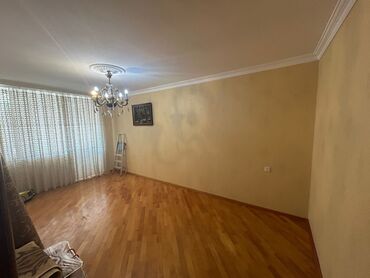 Köhnə tikili: Bakı, 4 otaqlı, Köhnə tikili, 100 kv. m — 1