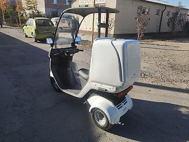 скутер 50 кубов: Honda, 50 куб. см, Бензин, Б/у — 2