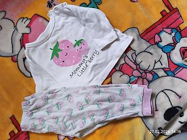 Другая женская одежда: Набор одежды (женская и детская ая) в нейтральных тонах: детские вещи at lalafo.kg — 22 Другая женская одежда: Набор одежды (женская и детская ая) в нейтральных тонах: детские вещи — 22