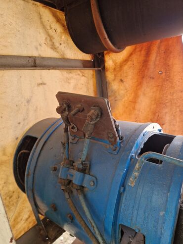 Generatorlar: İşlənmiş Dizel Generator Rayonlara çatdırılma, Zəmanətsiz, Kredit yoxdur
