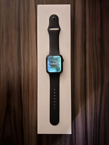 mi band 4 qiyməti: SERIES 6
Space Gray Aluminum Case
Black Sport Band
(44MM) at lalafo.az mi band 4 qiyməti: SERIES 6
Space Gray Aluminum Case
Black Sport Band
(44MM)