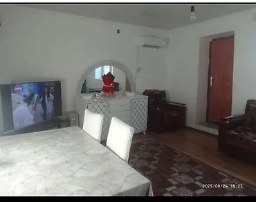 Qonaq otağı dəstləri: Masa və oturacaqlar — 1