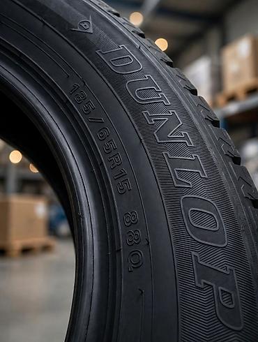 Шины 185 / 65 / R 15, Зима, Б/у, Комплект, Легковые, Япония, Dunlop