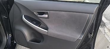 e34 4 4: Toyota Prius: 2010 г., Автомат, Гибрид, Хэтчбэк — 8