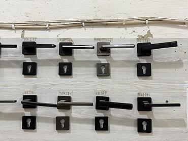 Qapı dəstəkləri: Qapı tutacaqları və mexanizmləri - Müxtəlif model və dizaynlar — 3