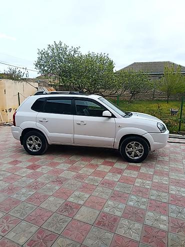 mazda cx 5: Hyundai Tucson: 2.7 l | 2008 il Ofrouder/SUV — 5