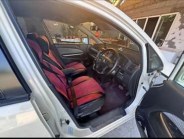 Honda: Honda Stream: 2002 г., 1.7 л, Автомат, Минивэн — 4