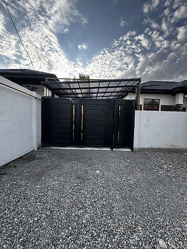 4 комнаты, 133 м², 4 соток, Бишкек, Заря Агентство недвижимости