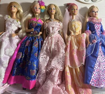 домики для барби: Продаю кукол Барби! 
Оригинал 
цена за одну