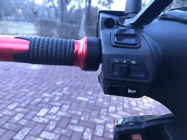 Скутеры: Скутер/электроскутер городского типа в агрессивном черном стиле — 8