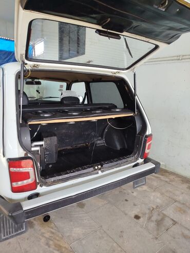 VAZ (LADA): VAZ (LADA) 4x4 Niva: 1.7 l | 2010 il 264316 km — 6