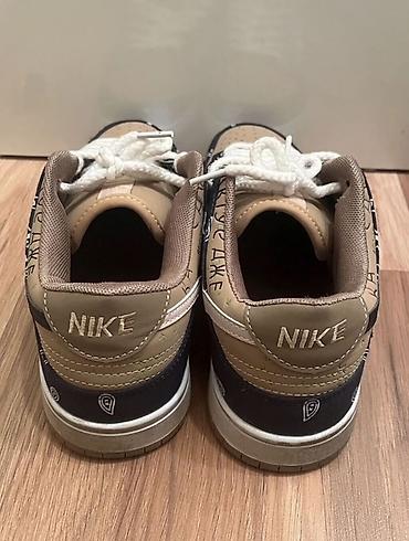 nike dunk: Nike Dunk Low Travis Scott model krossovkalardır. Tam ideal vəziyyətdə — 5