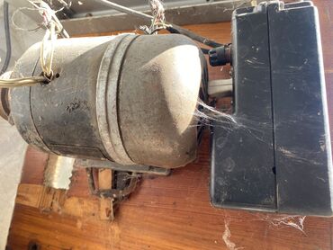 Другое оборудование для производства стройматериалов: Гильотина, разматыватель ( клеть) остаток кровельного металла, все — 38