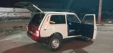 Продажа авто: ВАЗ (ЛАДА) 4x4 Нива: 2011 г., 1.7 л, Механика, Бензин, Внедорожник — 9
