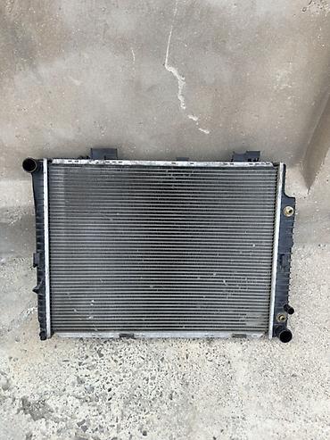 mercedes w203 radiator: Dördgöz üçün almanyadan gəlmə original radiator — 1