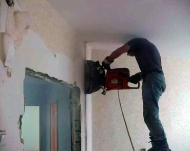 Демонтажные работы: Снятие потолков, Демонтаж крыш | Кирпичная стена | Снятие краски | Демонтаж кафельной плитки | Крыша из шифера Больше 6 лет опыта