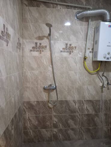 Uzunmüddətli kirayə mənzillər: Əcəmi metrosu yaxınlığı,Yeganə şadlıq sarayının yanında,5 — 7