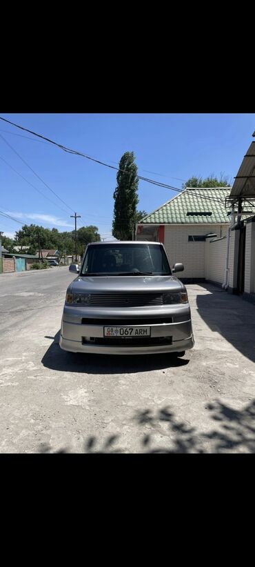 срочная продажа авто по низким ценам: Toyota ist: 2004 г., 1.5 л, Автоматтык, Бензин